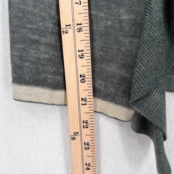 JUICY COUTURE Cardigan Sweater Womens XS Gray Merino Wool Ruffle One Button - Picture 16 of 16